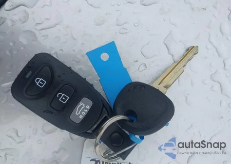 2018 Hyundai Elantra Sel from USA, damaged, VIN 5NPD84LF5JH393726